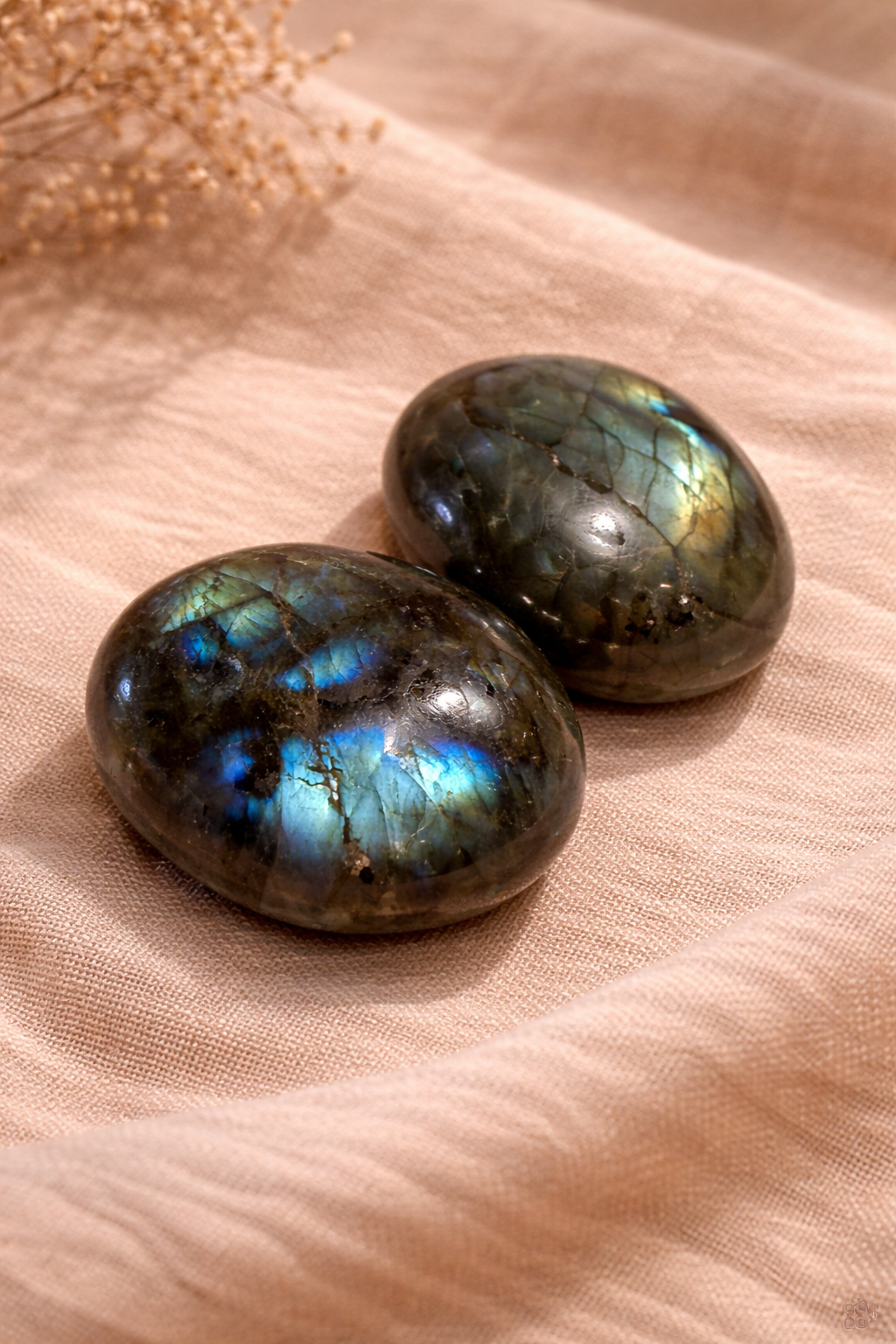 Labradorite - Natural Healing Tumbled Stone